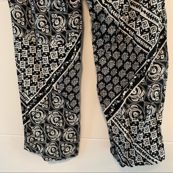UK2LA | Patterned Pants - Picture 9 of 10